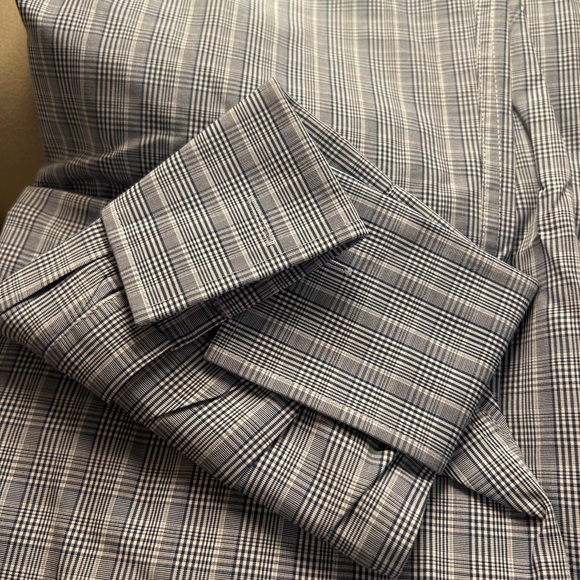 Plaid Contrast Collar Dress Shirt - Picture 2 of 7